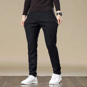 Calça Chino Masculina em Sarja