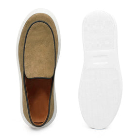 Mocassim Loafer em Couro Camurça – Sofisticação e Conforto para Todas as Ocasiões