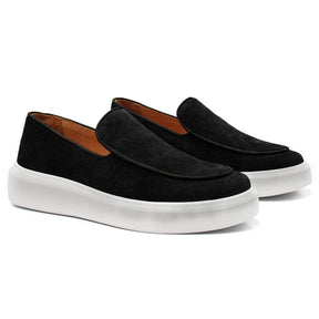 Mocassim Loafer em Couro Camurça – Sofisticação e Conforto para Todas as Ocasiões